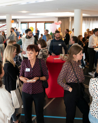 Foto van het zbo-kennisfesitval. Fotograaf: Arenda Oomen. 