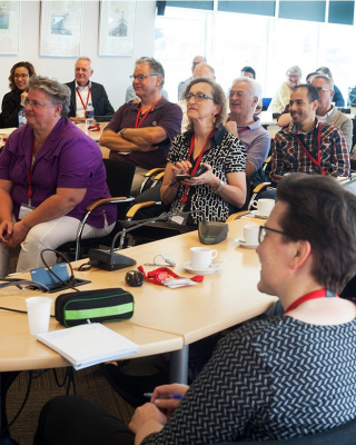 Compilatie foto's bijeenkomst RBB Groep, platform DIV.