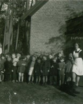 september 1945