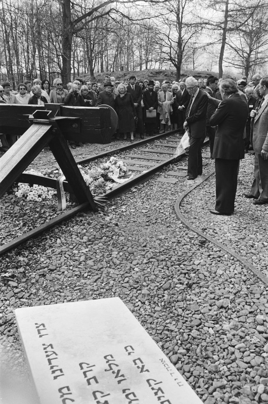 The commemoration of the liberation of former transit camp Westerbork, 18 April 1985. Photo: Rob C. Kroes, Anefo.