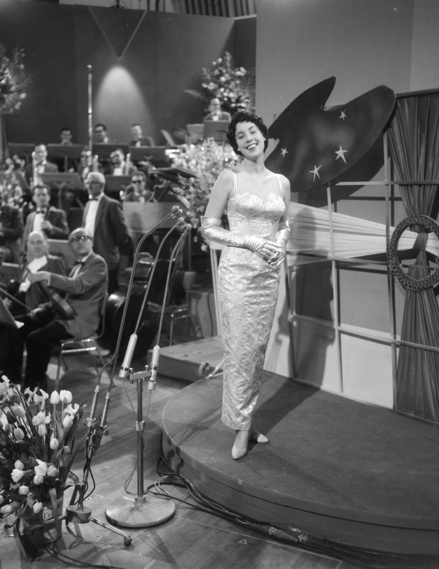 Corry Brokken, Eurovisie Songfestival 1958. Foto: Nationaal Archief / Fotocollectie Anefo / Harry Pot
