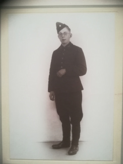 Henri Labrie in N.A.D. tenue