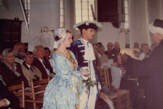 Re-enactment huwelijk Cornelis Valentijn