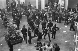 Ontruiming van het Maagdenhuis (21 mei 1969).