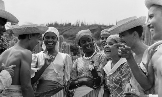 Dansers in Barber Curaçao, 1955 (foto: W. van de Poll)