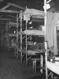 Een barak in interneringskamp Westerbork. Bron: Herinneringscentrum Kamp Westerbork